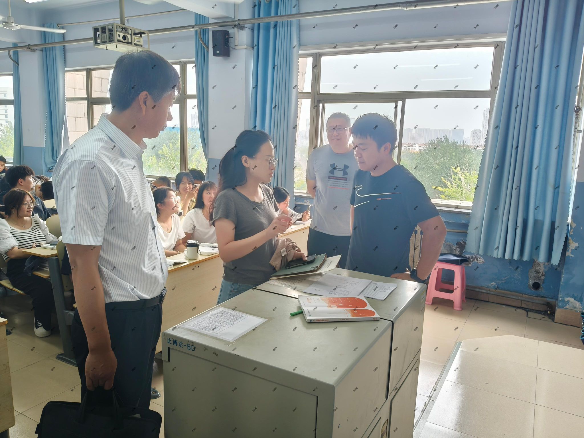 化工与能源学院新学期开展关于教学秩序检查工作