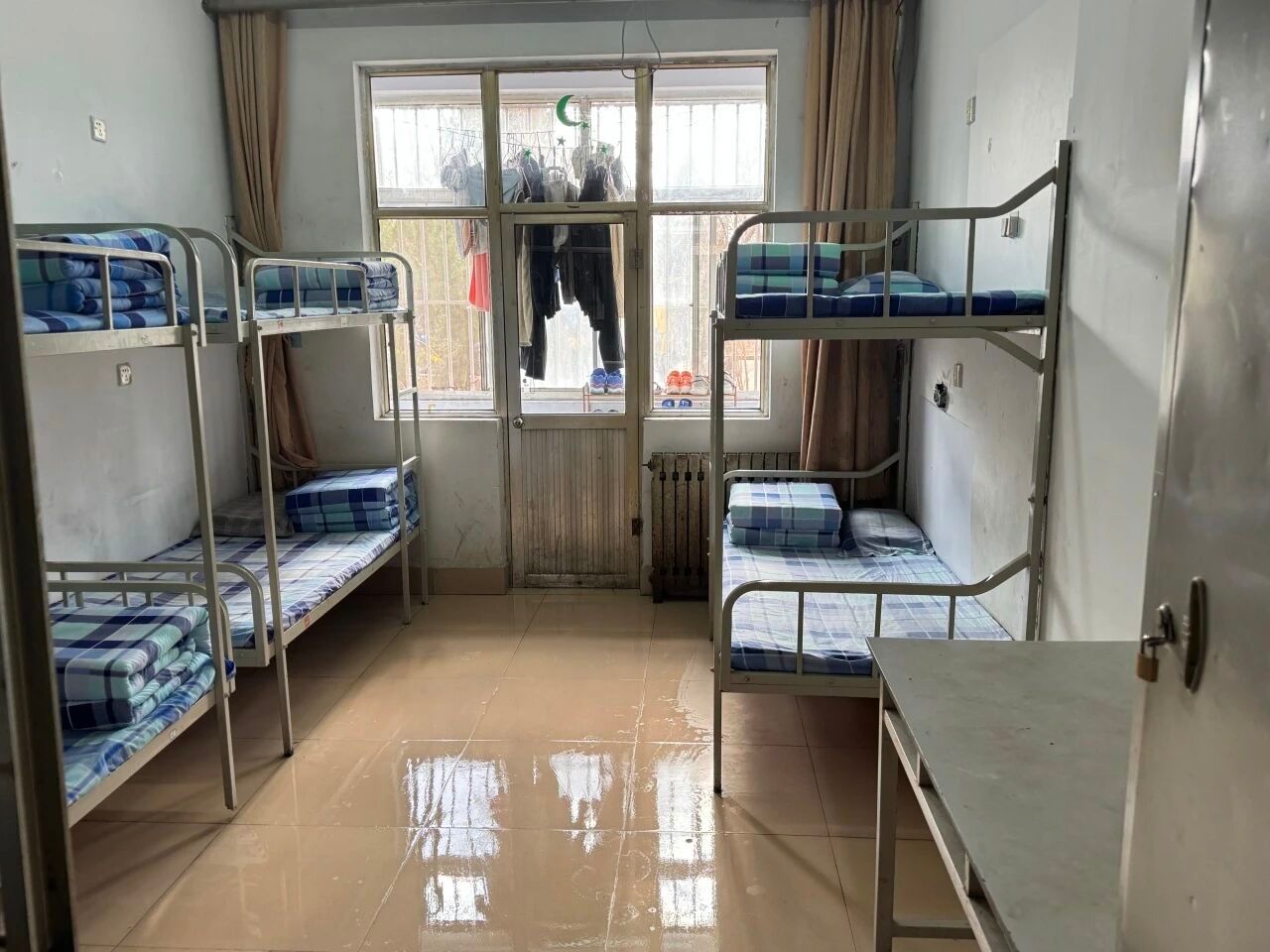 常态化督导，细节见真章！化工与能源学院一日常规检查筑牢温馨港湾